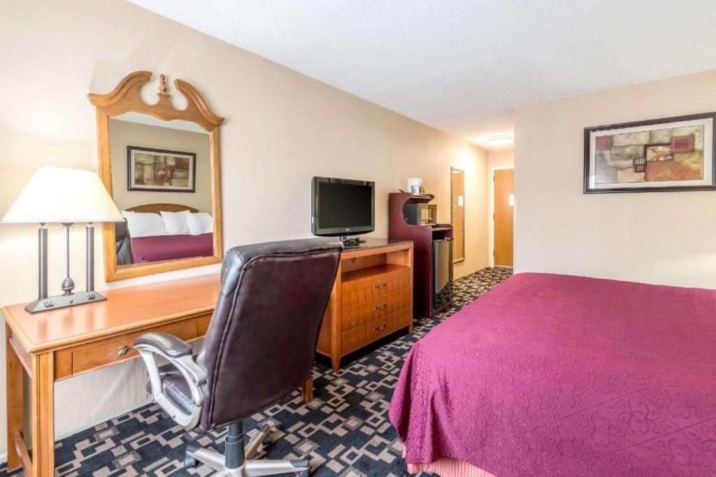 Quality Inn Ripley Eksteriør bilde